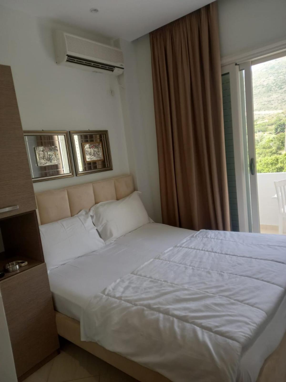 Hotel Relax Дхерми Экстерьер фото